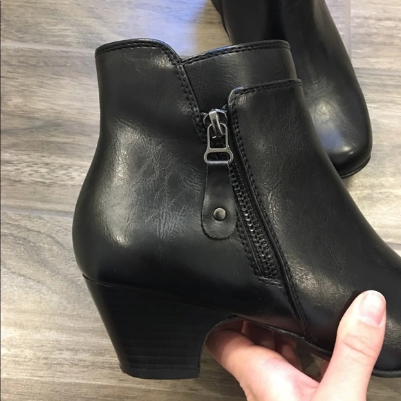 Leather booties - Picture 3 of 4